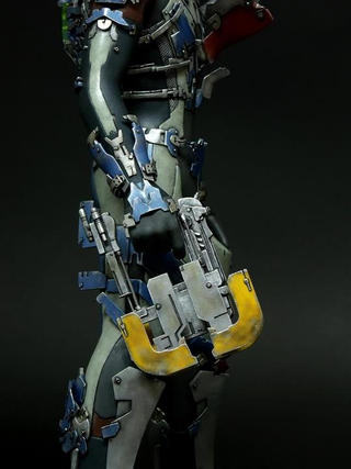 Illustration for article titled Dead Space's Isaac Clarke Comes to Life as This Amazing Custom Action Figure